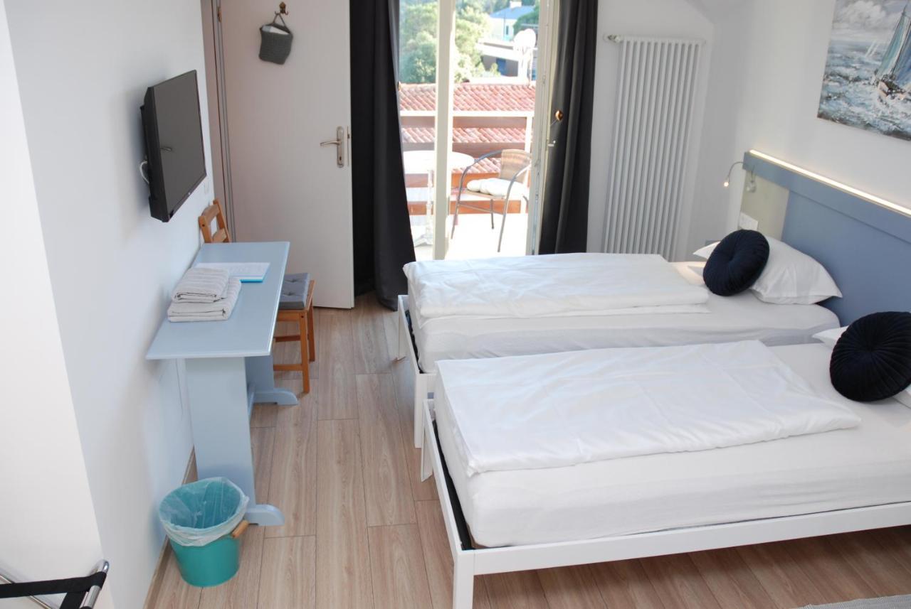 B&B Sea Joy Rovinj Bagian luar foto