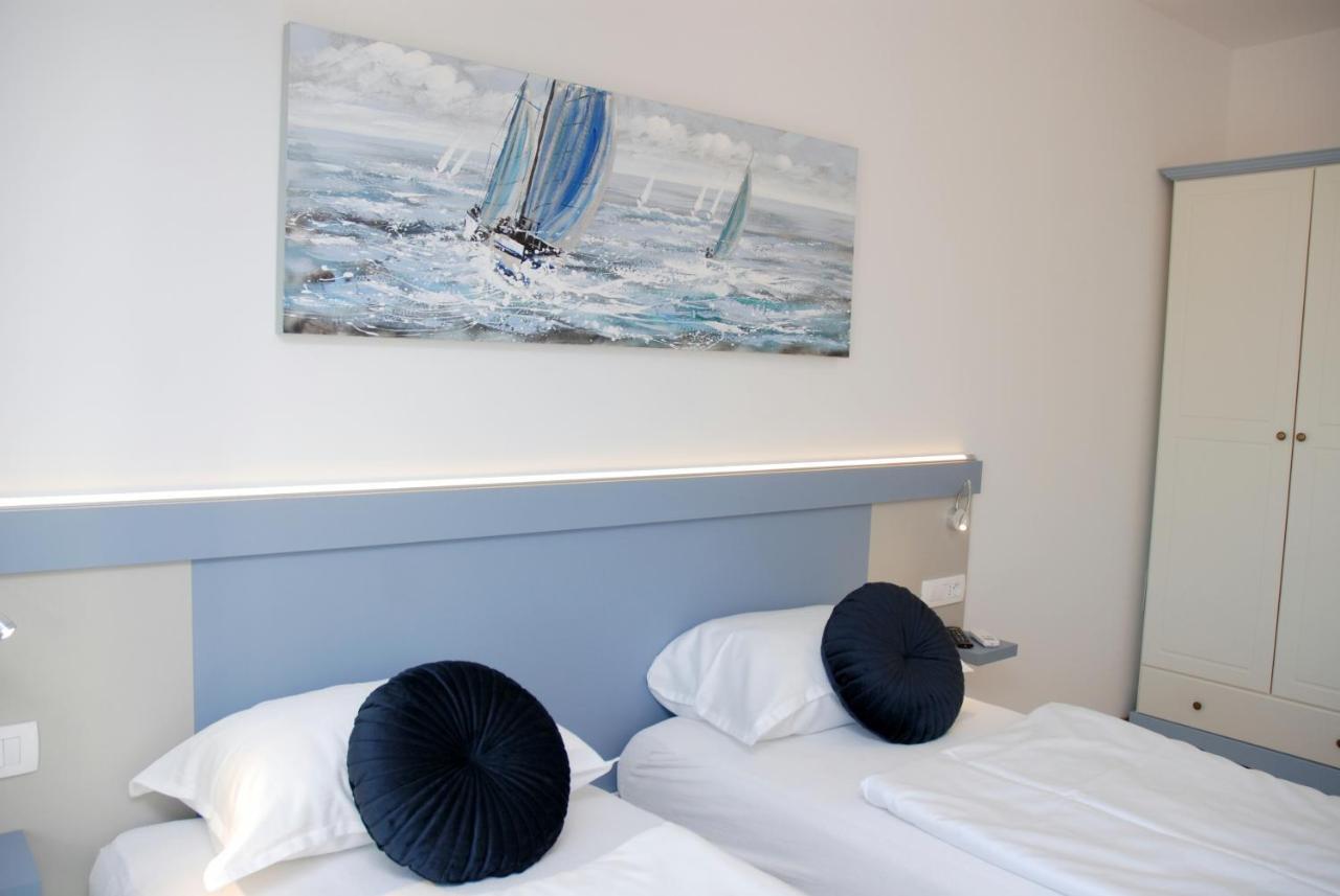 B&B Sea Joy Rovinj Bagian luar foto