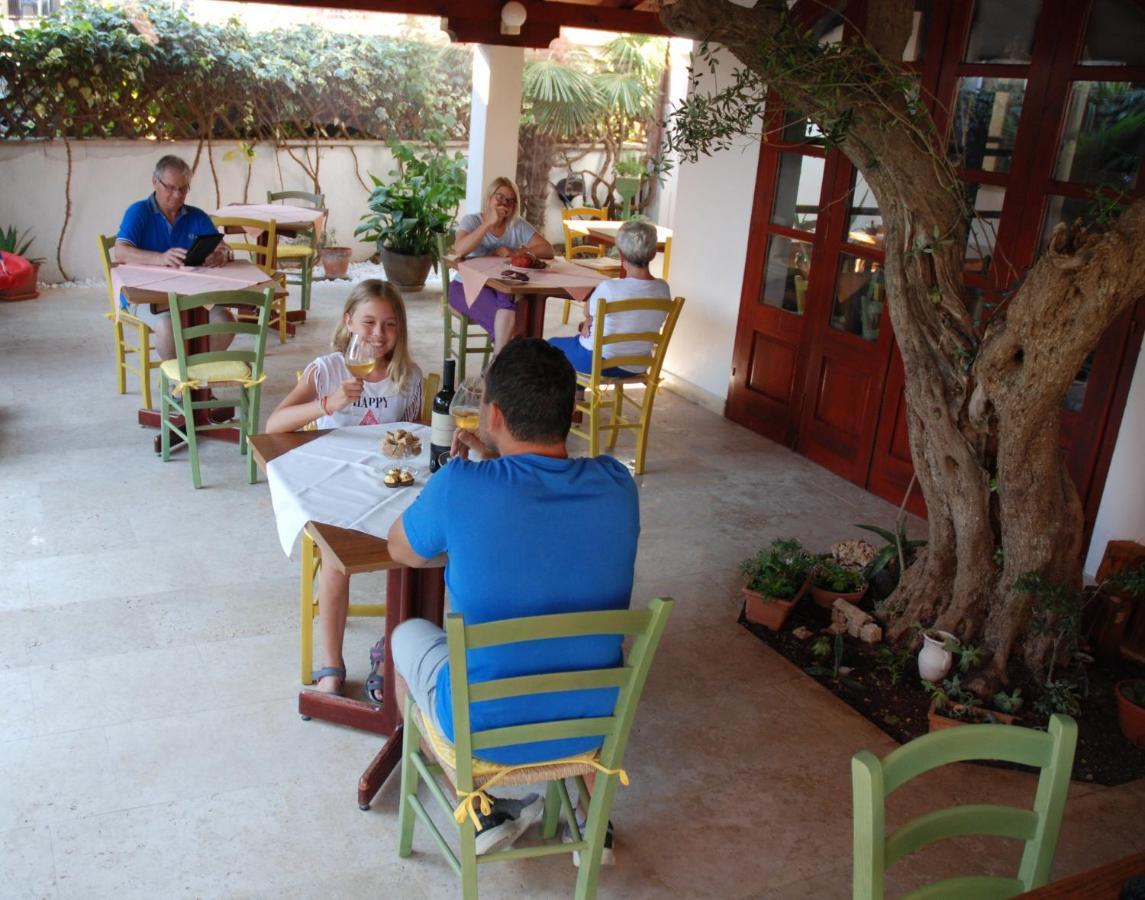 B&B Sea Joy Rovinj Bagian luar foto